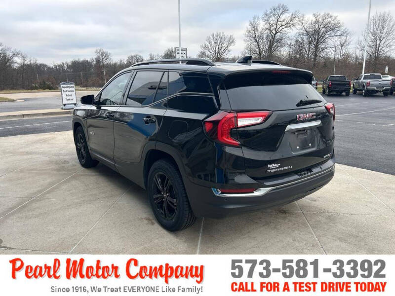 2022 GMC Terrain AT4