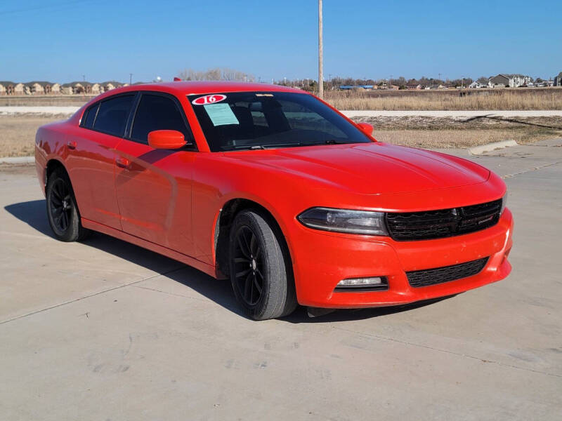 2016 Dodge Charger null photo 2