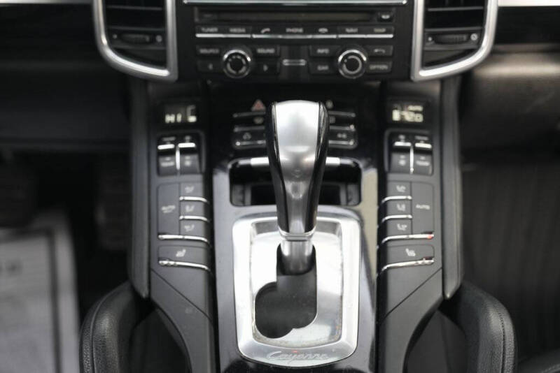 2012 Porsche Cayenne