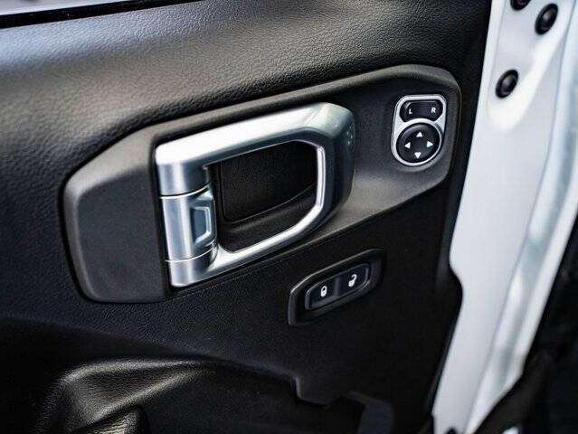 2022 Jeep Wrangler Willys