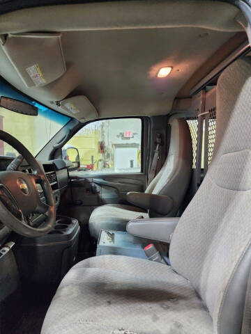 2013 Chevrolet Express 2500