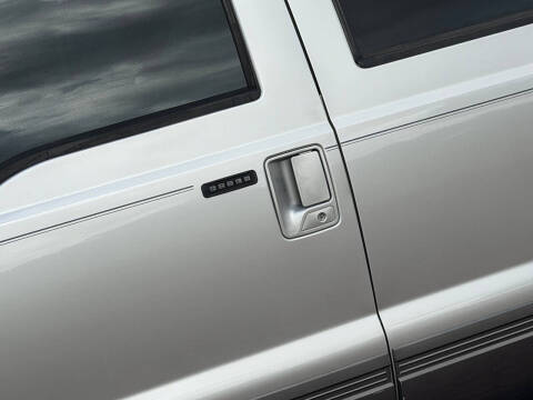 2002 Ford Excursion XLT