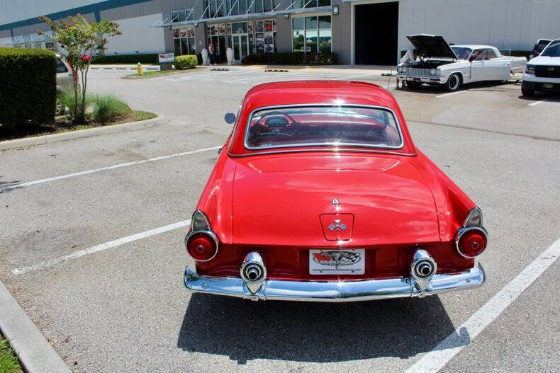 1955 Ford Thunderbird
