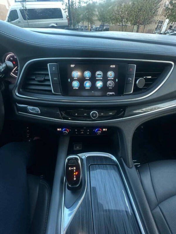 2019 Buick Enclave Essence