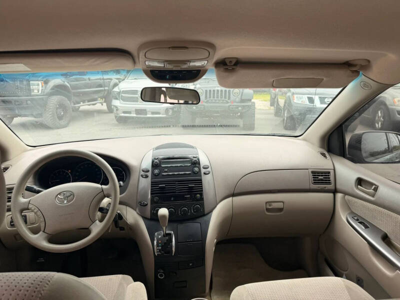 2008 Toyota Sienna