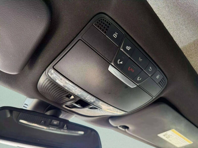 2017 Mercedes-Benz C-Class C 300