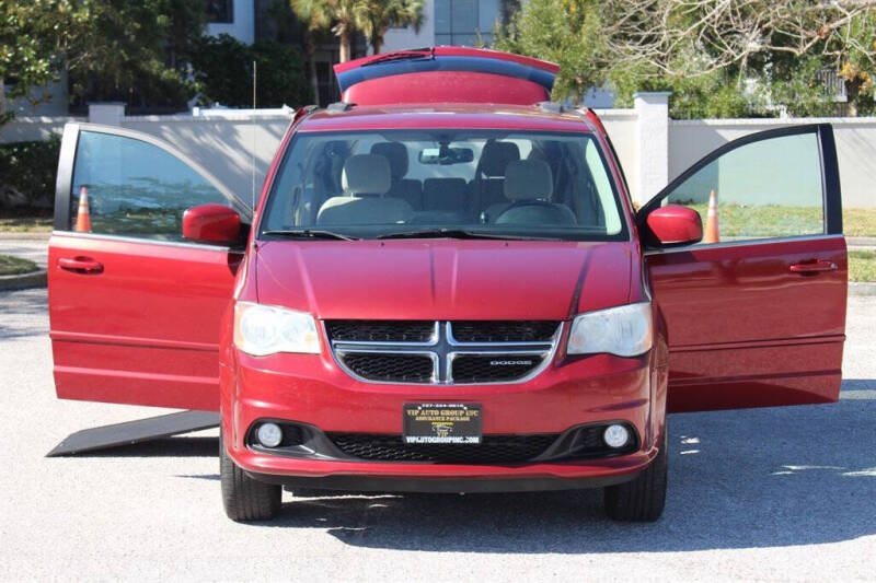 2011 Dodge Grand Caravan Crew