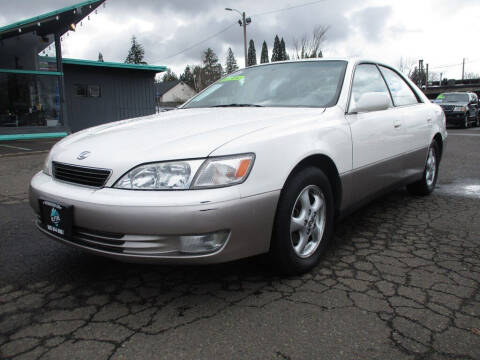1999 Lexus ES 300 for sale at ALPINE MOTORS in Milwaukie OR