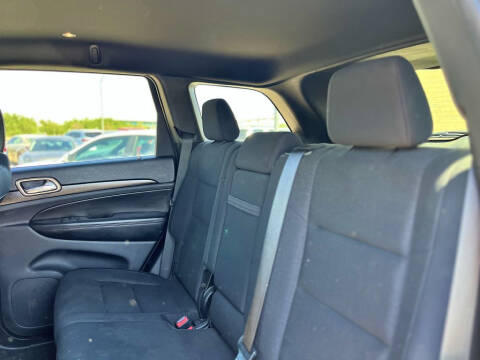 2017 Jeep Grand Cherokee Laredo