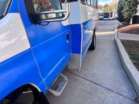 2015 Ford E-Series E-450 SD