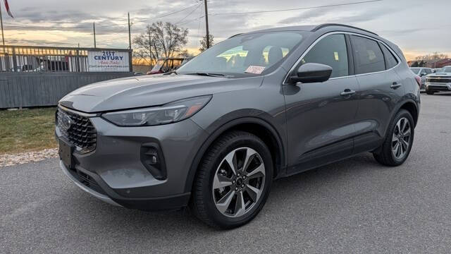 2024 Ford Escape Platinum