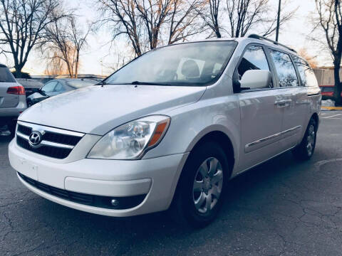 2007 Hyundai Entourage for sale at Modern Auto in Denver CO