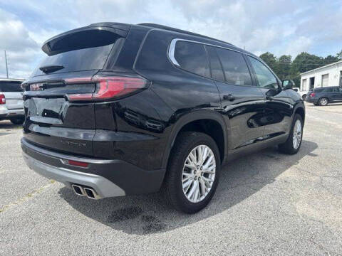 2025 GMC Acadia Elevation