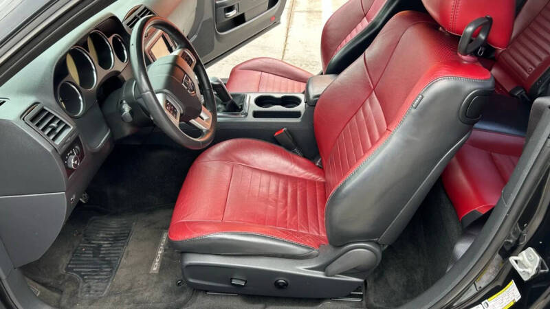 2013 Dodge Challenger R/T Classic