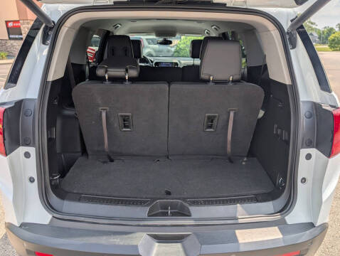 2017 GMC Acadia SLT-1