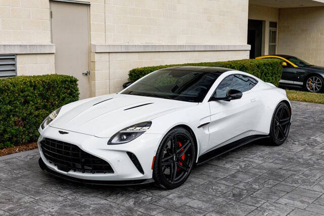 2025 Aston Martin Vantage