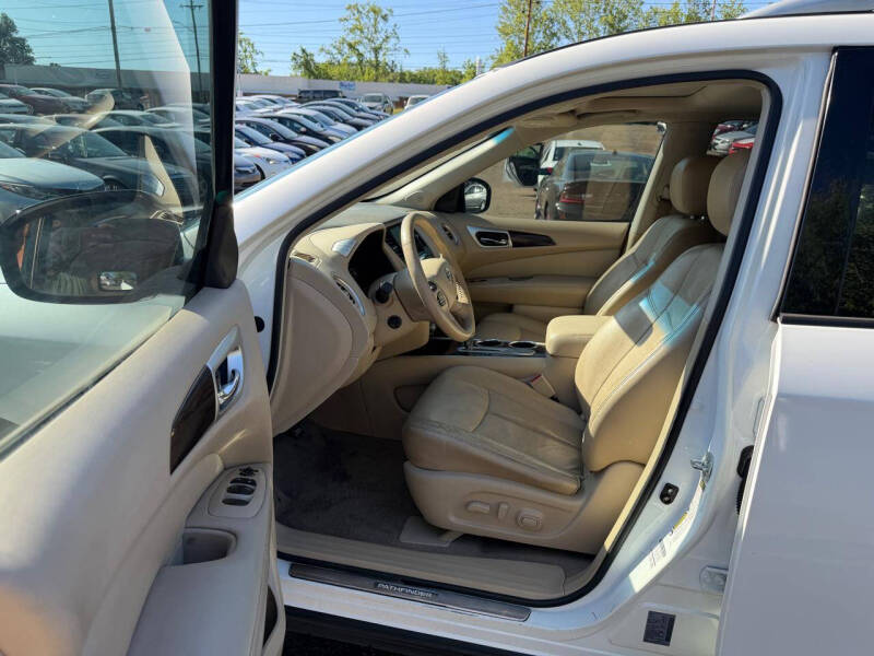 2013 Nissan Pathfinder