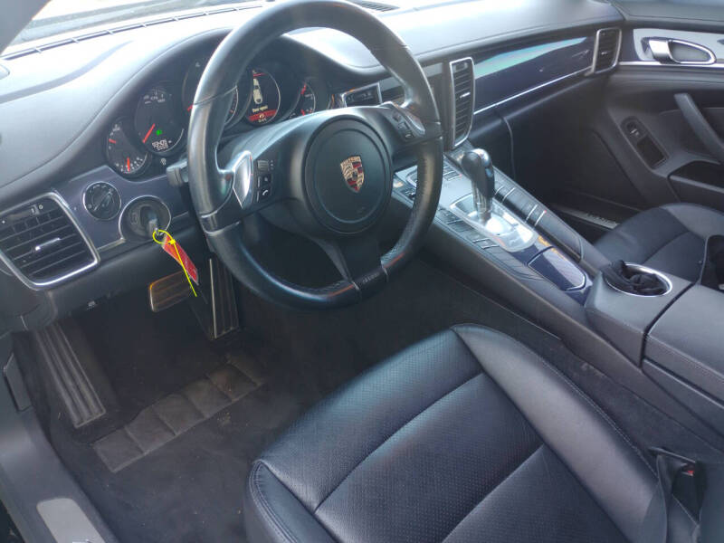 2012 Porsche Panamera
