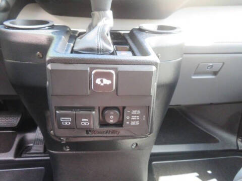 2024 Toyota Sienna XLE 7-Passenger