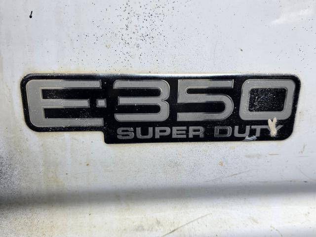 2005 Ford E-Series E-350 SD