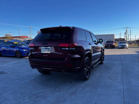 2019 Jeep Grand Cherokee Laredo
