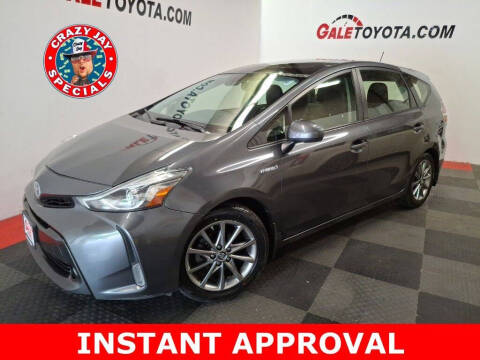 2017 Toyota Prius v Five