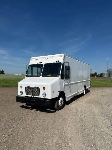 2010 Freightliner MT45 Chassis