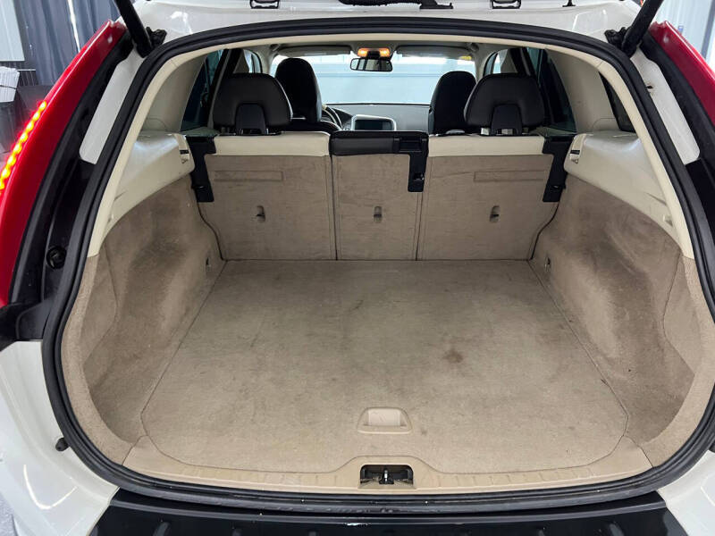 2013 Volvo XC60 3.2 Premier Plus