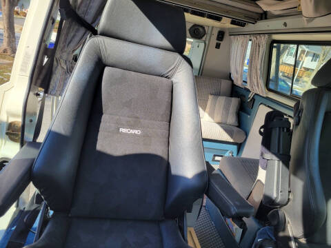 1987 Volkswagen Vanagon Camper