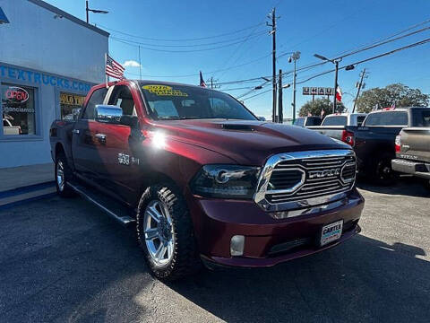 2018 RAM 1500 SLT