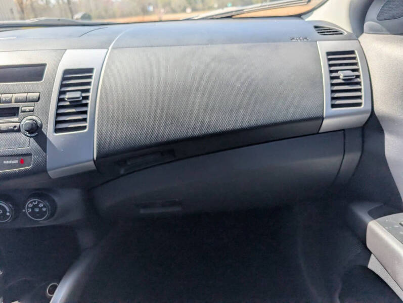 2007 Mitsubishi Outlander LS