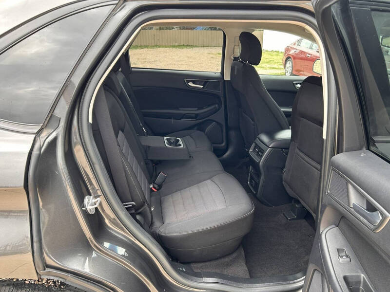 2019 Ford Edge SE