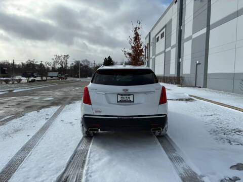 2017 Cadillac XT5 Luxury