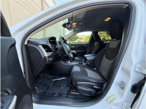 2018 Jeep Cherokee Latitude