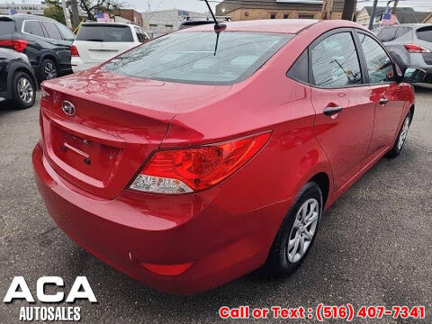 2012 Hyundai Accent GLS