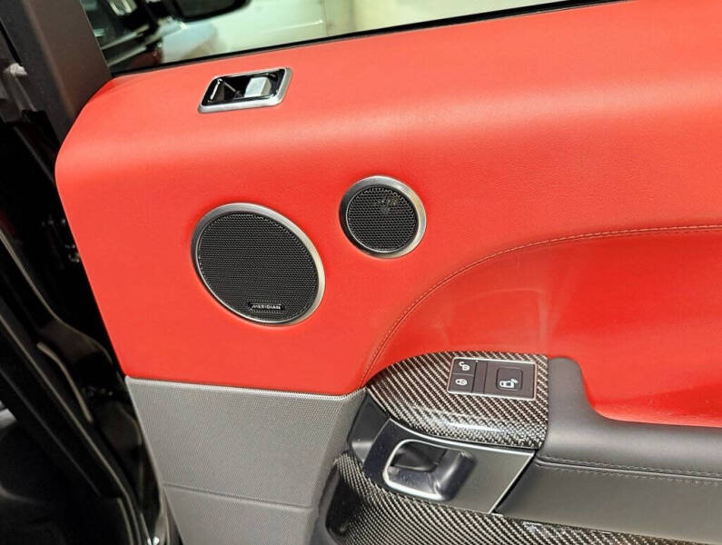 2020 Land Rover Range Rover Sport SVR