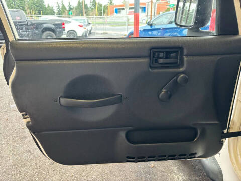 2004 Jeep Wrangler X