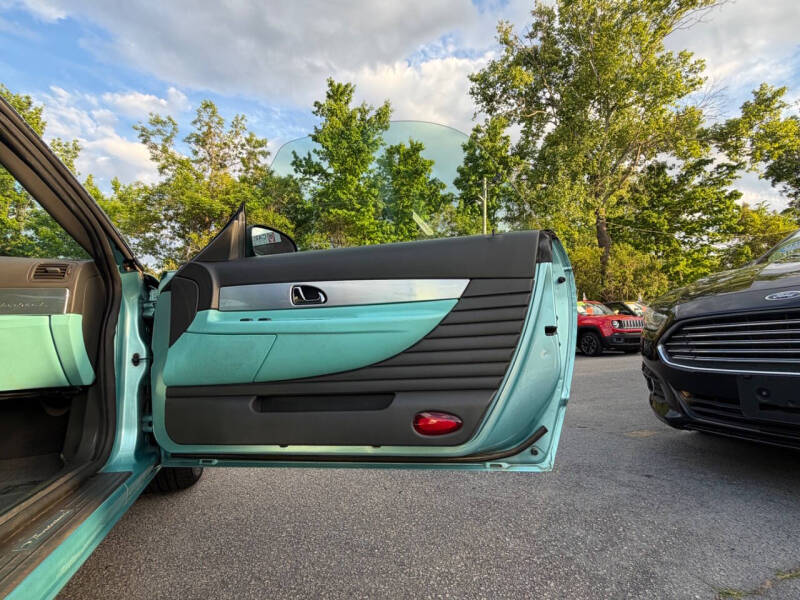 2002 Ford Thunderbird Deluxe