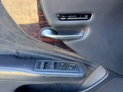 2018 Lexus LS 500h