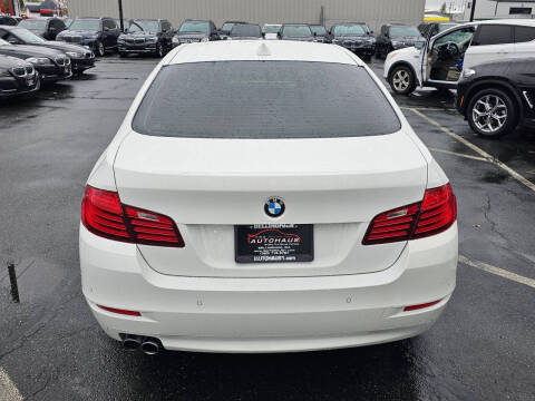 2015 BMW 5 Series 528i
