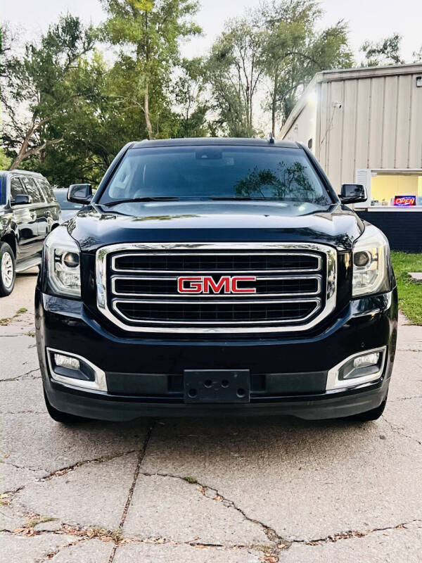 2017 GMC Yukon XL SLT