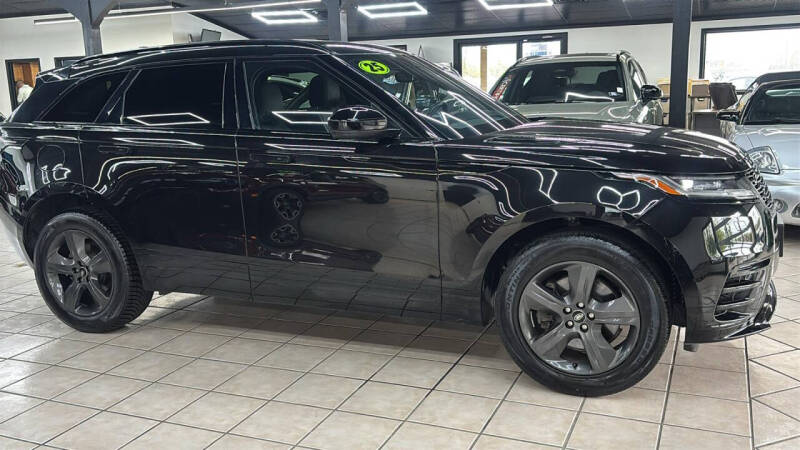 2025 Land Rover Range Rover Velar P250 Dynamic SE