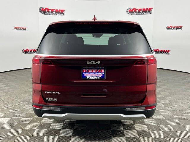 2024 Kia Carnival EX