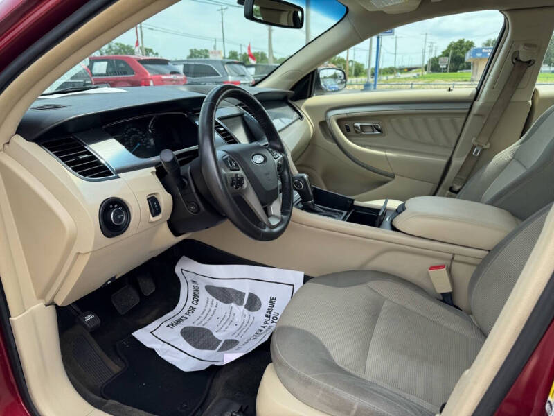 2014 Ford Taurus SEL
