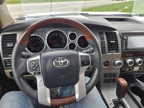 2016 Toyota Sequoia Platinum