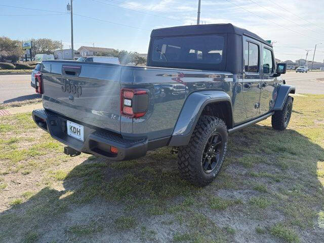 2026 Jeep Gladiator Willys