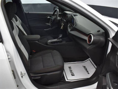 2024 Chevrolet Trax RS