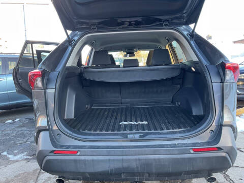 2024 Toyota RAV4 Hybrid LE