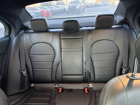 2015 Mercedes-Benz C-Class C 300