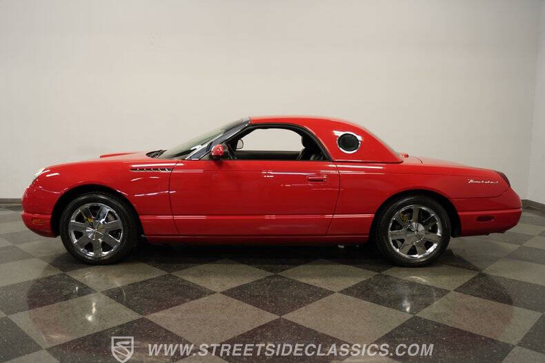 2002 Ford Thunderbird Deluxe